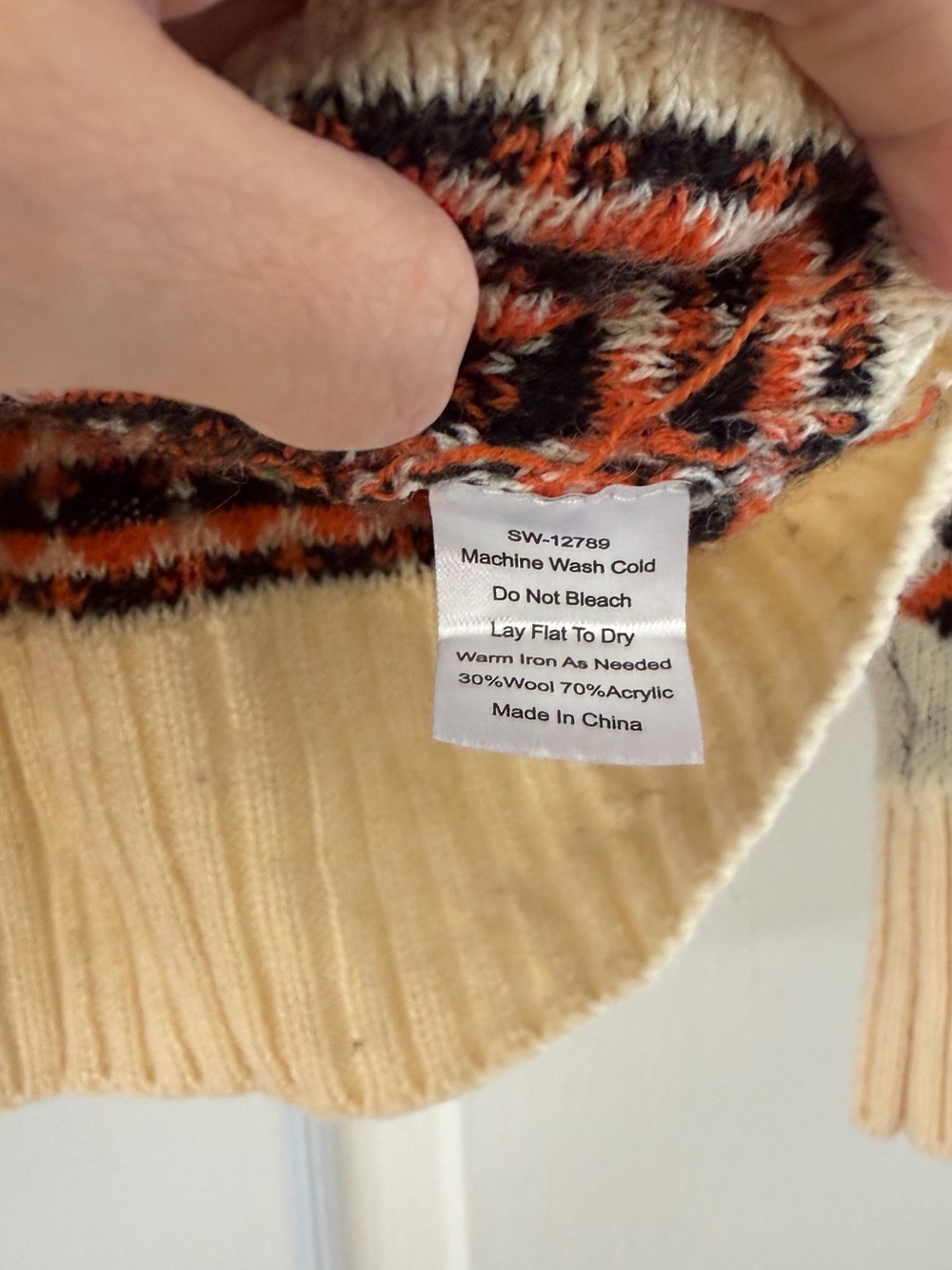 KJP The Scaredy Cat Sweater - Picture 8 of 8